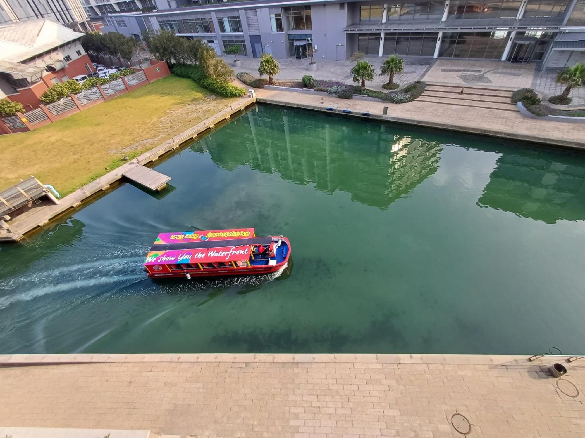 Birds-eye Canal View - Walk To Cticc And V&a Waterfront! * Cape Town