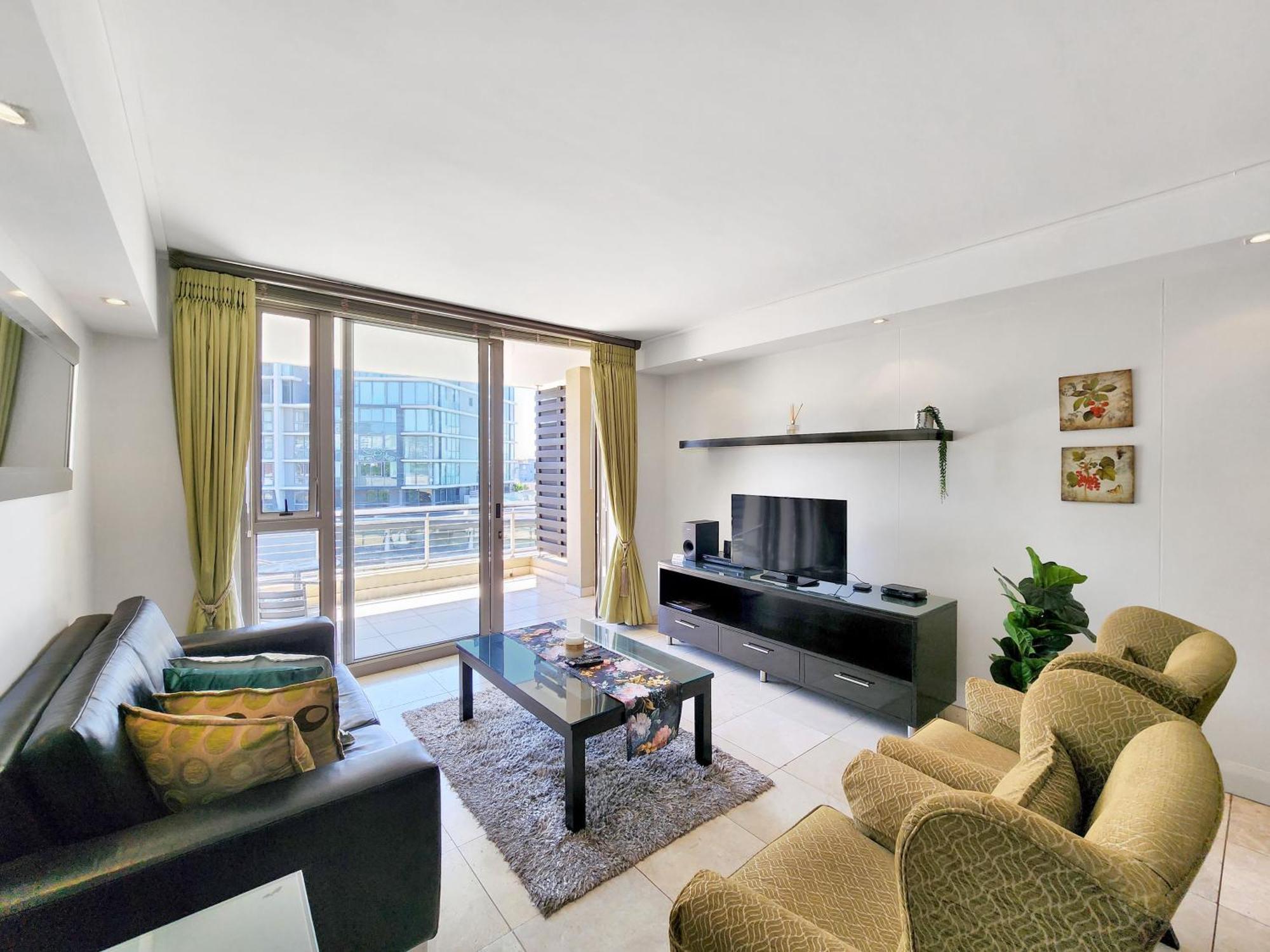 Appartement Birds-eye Canal View - Walk To Cticc And V&a Waterfront! *
