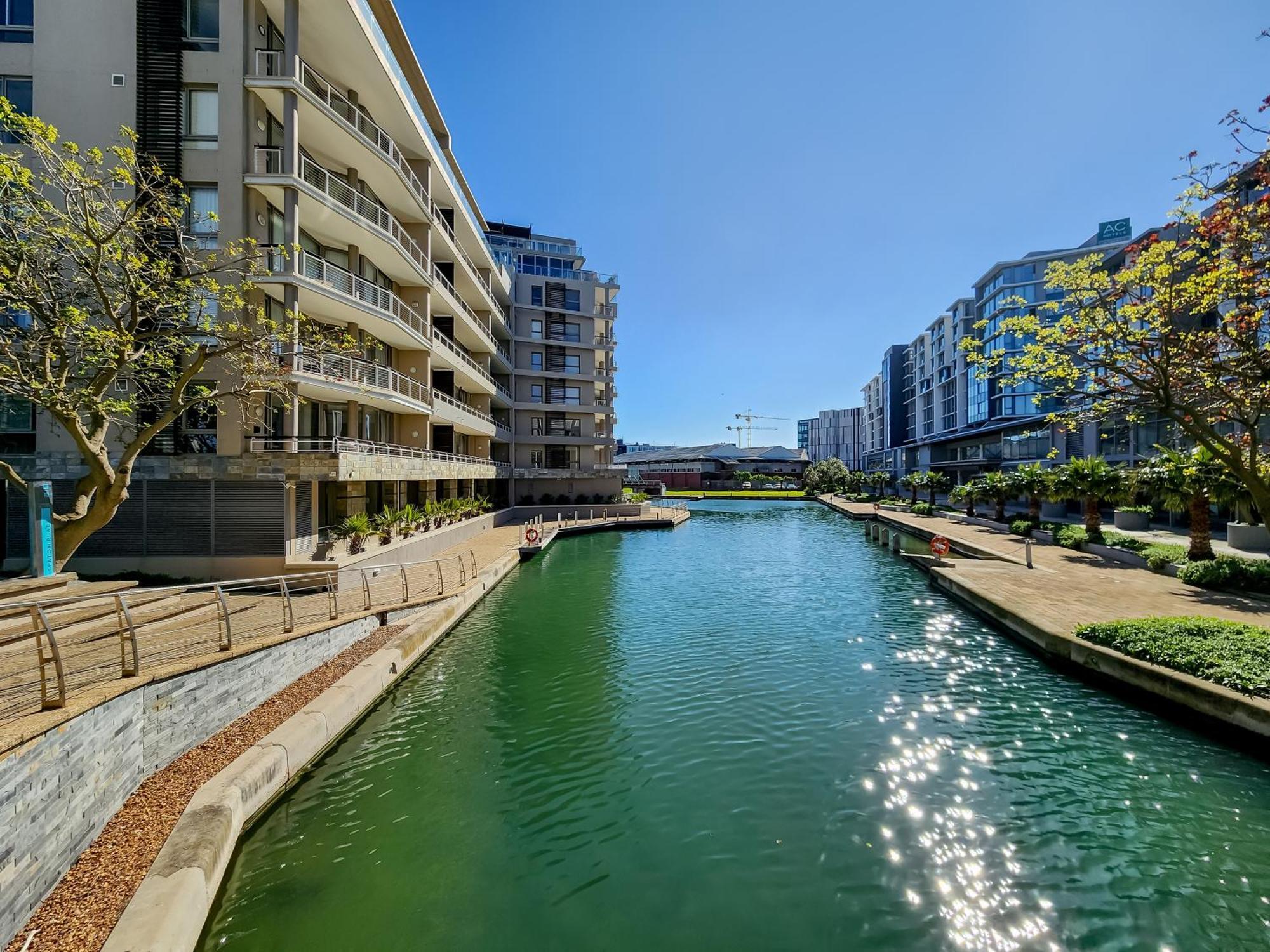 Appartement Birds-eye Canal View - Walk To Cticc And V&a Waterfront! Le Cap